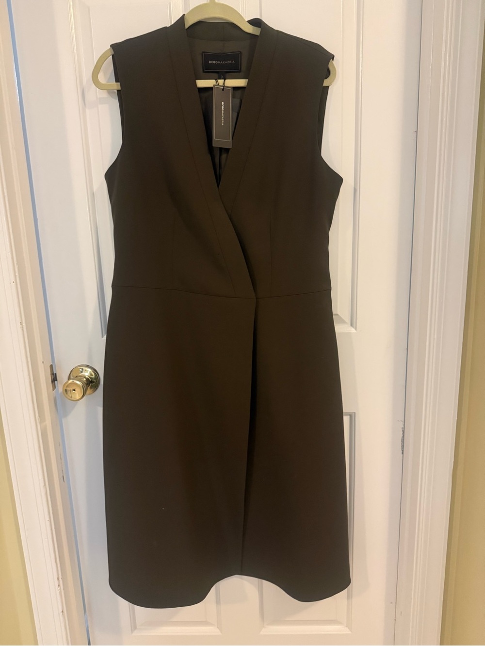 BCBGMAXAZRIA Elizabeth Olive Sleeveless V-Neck Wrap Dress